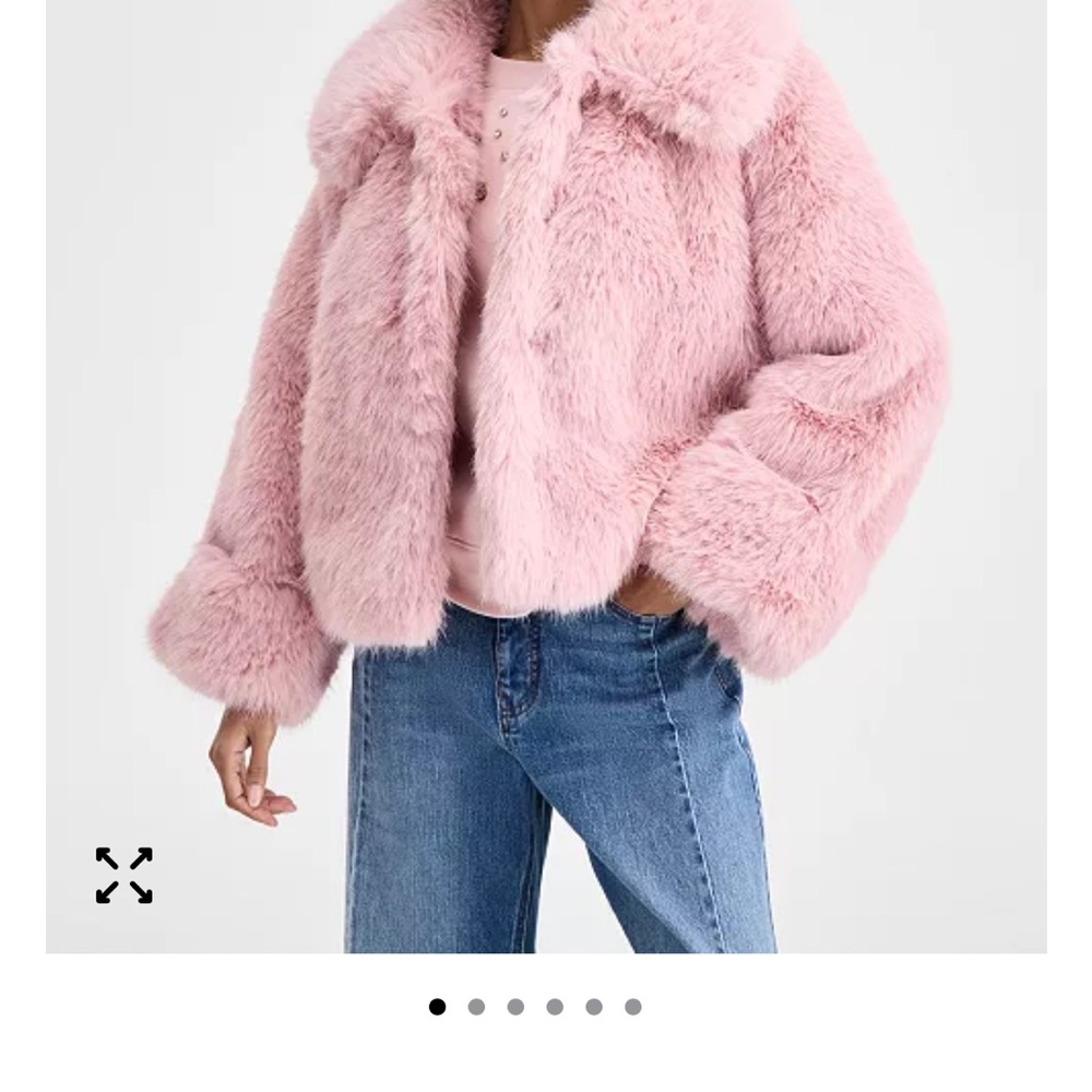 Women's Pink Faux Fur Jacket - Picture 6 of 6